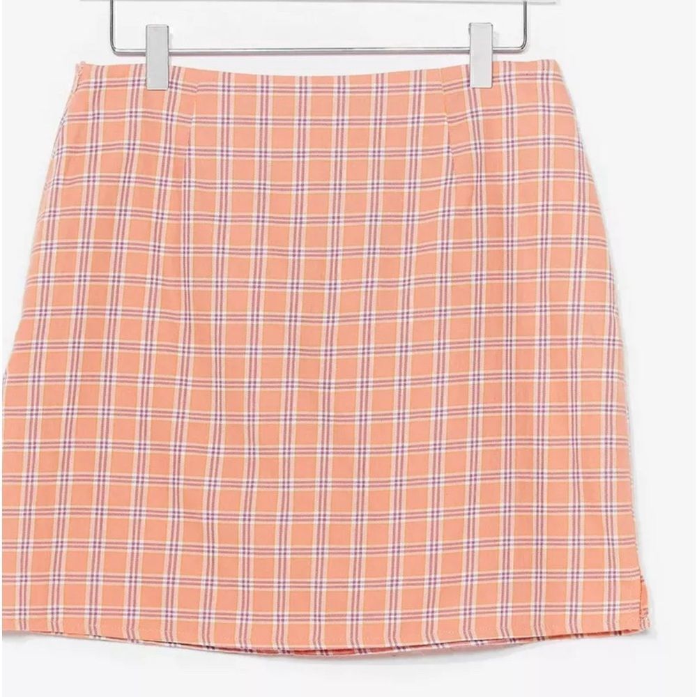 🦋Plaid your cards right Nasty Gal high waisted mini skirt, size 2 EUC